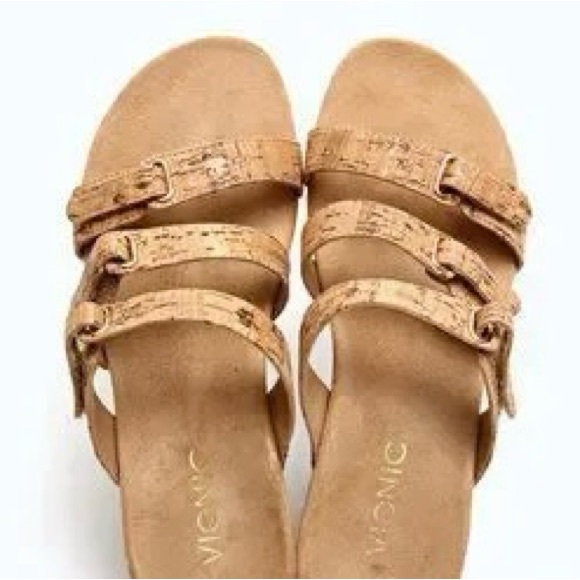 NWOT Vionic Dwyn 3 Strap Natural Cork Wedge Sandals Tan Women Size 7 - Picture 3 of 8